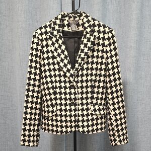 George ME  Black and Ivory Women's Blazer Size 16 career, professional, casual